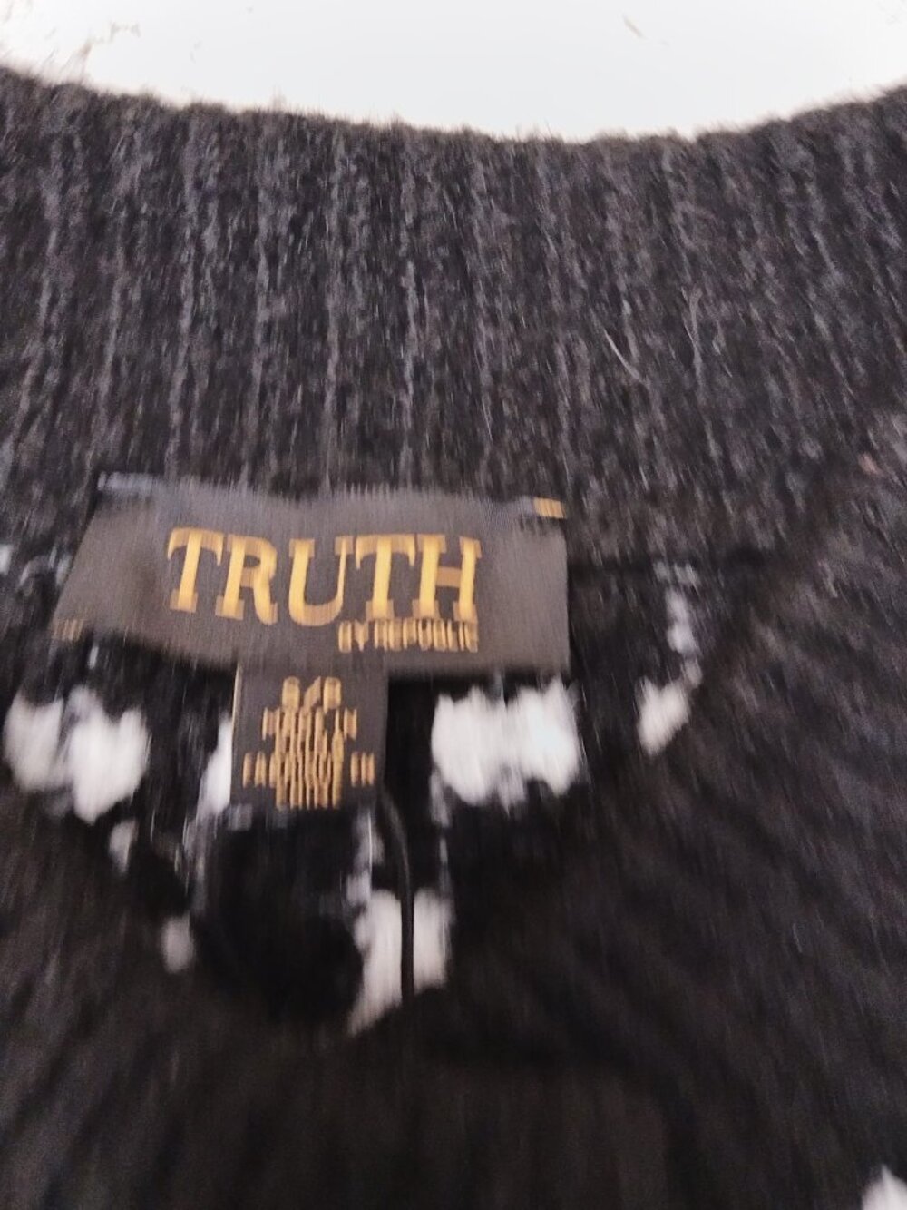 🆕 NWT TRUTH by Republic Black Nordic Fair Isle Chunky Cardigan S - Picture 6 of 10